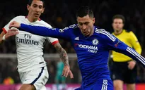 Hazard bị fan Chelsea la ó vì đổi áo giữa giờ nghỉ