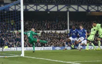 Lukaku nổ súng, Man City gặp bất lợi lớn trước trận lượt về