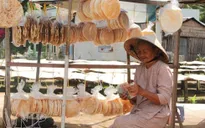 Bánh phồng Sơn Đốc - Đậm đà hương vị xứ Dừa ngày Tết