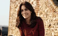 Công nương Kate Middleton đẹp kiêu kỳ trên bìa Vogue