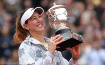 Xuất sắc đánh bại Serena Williams, Muguruza vô địch Pháp mở rộng 2016
