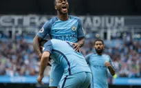 Sterling tỏa sáng, Man City "về cùng đội" với Man Utd, Chelsea