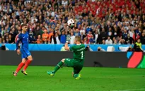 VIDEO EURO 2016: Pha lốp bóng kỹ thuật và tinh tế của Griezmann vào lưới Iceland