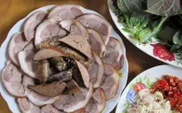 Đăk Lăk: 8 người nhập viện sau khi ăn thịt chó