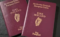 Anh rời EU, hộ chiếu Ireland bỗng dưng thành hàng "hot"