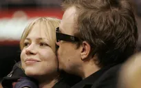 Sau 8 năm, sao phim Blue Valentine vẫn không quên nổi bạn trai cũ
