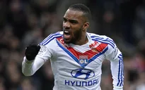 Arsenal từ bỏ thương vụ Lacazette