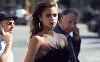 Chân dài Victoria's Secret - Kín đáo đầy gợi cảm