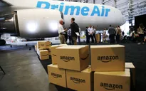 Amazon gia nhập dịch vụ vận chuyển hàng hóa bằng máy bay