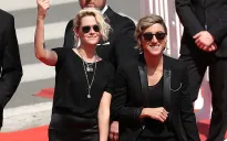 Chia tay tình mới, Kristen Stewart trở lại bên bạn gái cũ