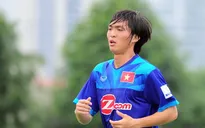 Tuấn Anh điều trị chấn thương tại Thái Lan