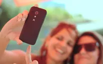 Cảnh báo nguy cơ gia tăng tai nạn chụp ảnh selfie