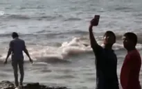 Ấn Độ công bố 16 địa điểm không được chụp ảnh selfie