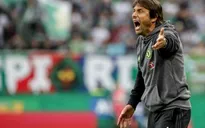 Bị đồn sắp "ra rìa", Conte tức tối kêu gọi Chelsea bênh vực