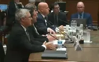 Apple và FBI điều trần trước Quốc hội Mỹ về vấn đề bảo mật