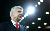 HLV Wenger thích ĐT Anh nhưng vẫn sẽ ở lại Arsenal