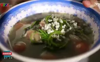 Canh trứng kiến: Món ăn gây thương nhớ khi đến Lào