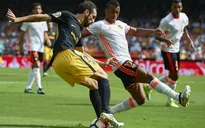 Valencia 0 - 2 Atletico Madrid: Bỏ lỡ 2 quả penalty, Atletico vẫn có 3 điểm