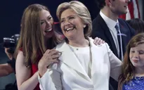 Bà Hillary Clinton chiếm lại ưu thế trong cuộc đua Tổng thống