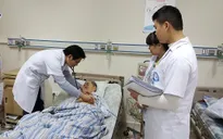 Bác sĩ trẻ luôn cảm thông với tâm lý người bệnh