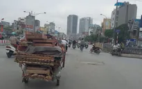 Xe tự chế vẫn ngang nhiên chở hàng cồng kềnh
