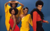 Đêm diễn của huyền thoại Boney M tại Hà Nội “cháy” vé