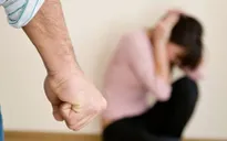 Dai dẳng bạo lực gia đình