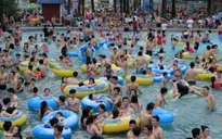 Đà Nẵng: Nhu cầu học bơi tăng đột biến sau vụ chìm tàu