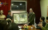 Đại tướng Trần Đại Quang dâng hương tưởng niệm Bác Hồ