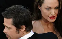 Brad Pitt không xác nhận thông tin Angelina giành được quyền nuôi con