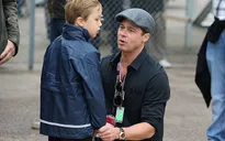 Brad Pitt sợ mất con