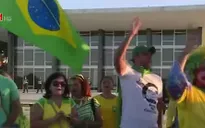 Người dân Brazil phản ứng như nào sau kết quả luận tội bà Rousseff?