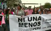 Biểu tình phản đối bạo hành phụ nữ tại Peru