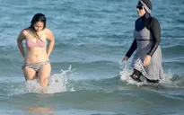 Bộ trưởng Nội vụ Pháp phản đối luật cấm burkini