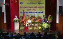 Chủ tịch nước trao Huân chương Lao động cho Bệnh viện Việt Đức