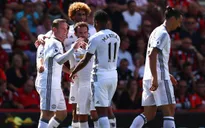 Kết quả vòng 1 Ngoại hạng Anh: Man Utd lên ngôi đầu, Arsenal suýt đội sổ