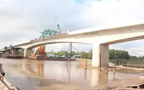 Thông xe đường Hồ Chí Minh đoạn Năm Căn - Đất Mũi