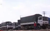 Ùn ứ hàng hóa cục bộ tại một số nhà ga đường sắt