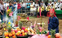 Độc đáo lễ hội Cầu Bông ở làng rau Trà Quế