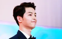 Song Joong Ki "gây mê" với khuôn mặt điển trai khó chê