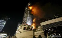 Tòa nhà 63 tầng tại Dubai cháy kinh hoàng trước thời khắc giao thừa