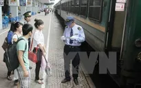 "Cháy" vé máy bay, tàu hỏa những ngày cao điểm Tết Nguyên đán