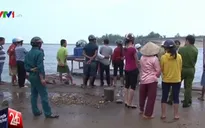Vụ chìm tàu ở đảo Cồn Cỏ: Tàu chở vật liệu xây dựng chuyển sang chở khách