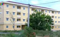 Chung cư tái định cư bỏ hoang 3 năm vì vướng đền bù
