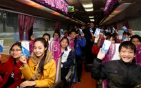 Hỗ trợ 7.000 vé xe cho công nhân về ăn Tết