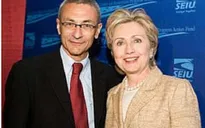 WikiLeaks công bố thêm 2.000 email liên quan đến bà Clinton