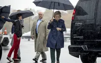 Mỹ: Văn phòng bà Clinton sơ tán khẩn vì chất bột trắng