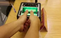 Người dân khốn khổ vì... đổi chứng minh nhân dân