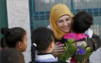 Một phụ nữ Palestine giành giải “Giáo viên giỏi nhất thế giới“