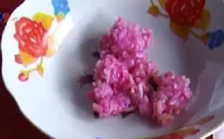 Cơm nguội chuyển màu ở Hậu Giang không phải do gạo giả